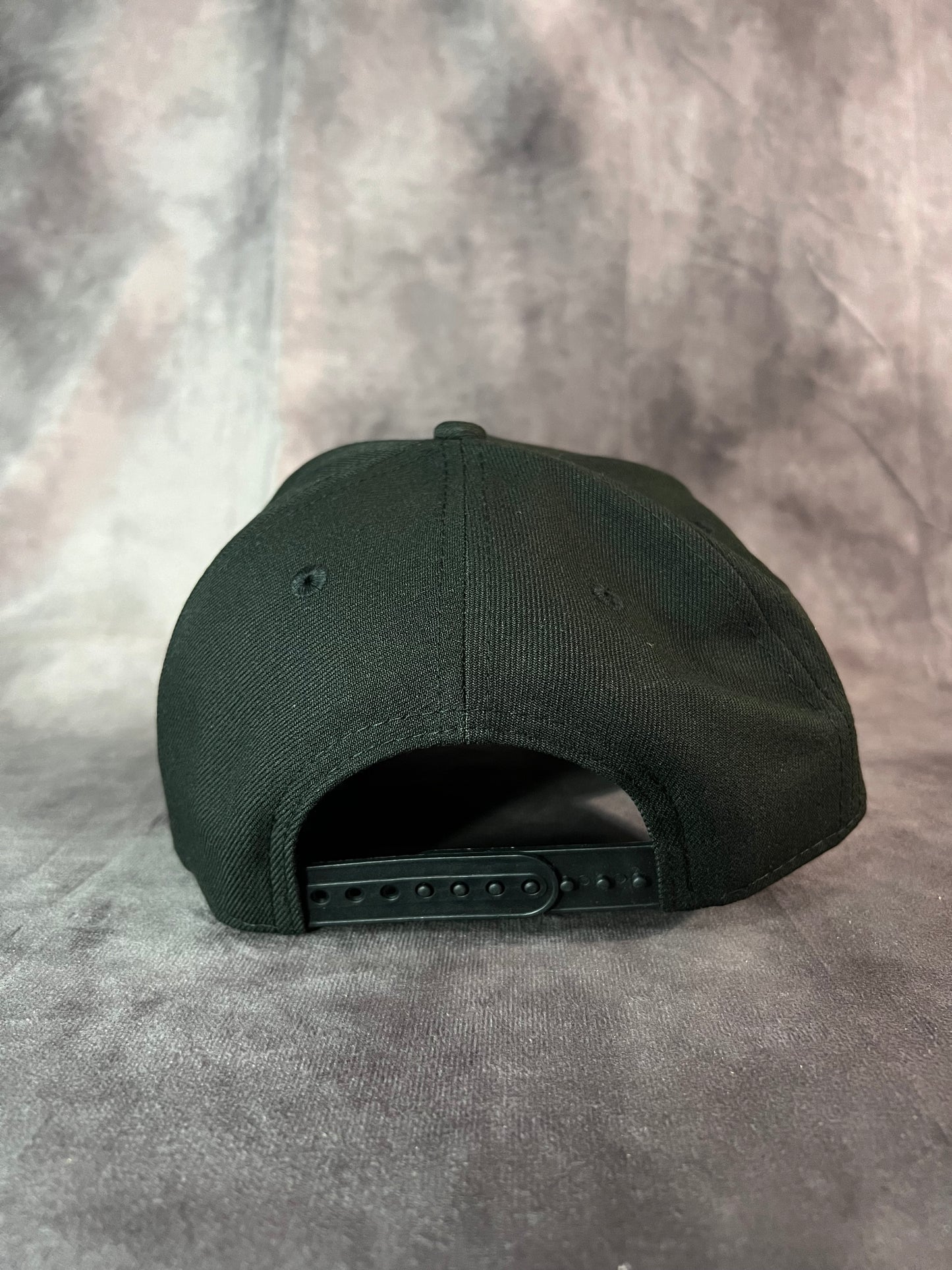 NEW ERA - Curva