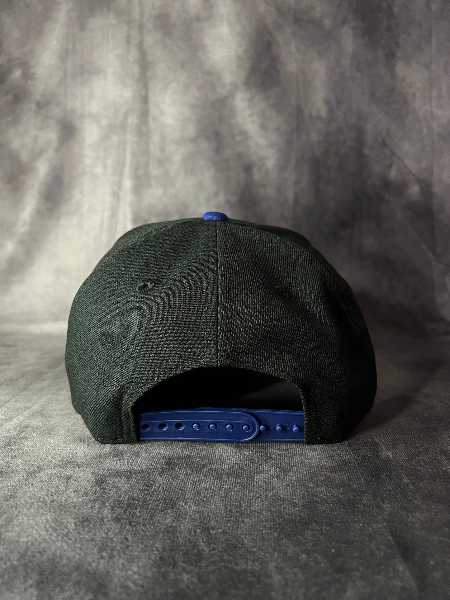 NEW ERA - Curva