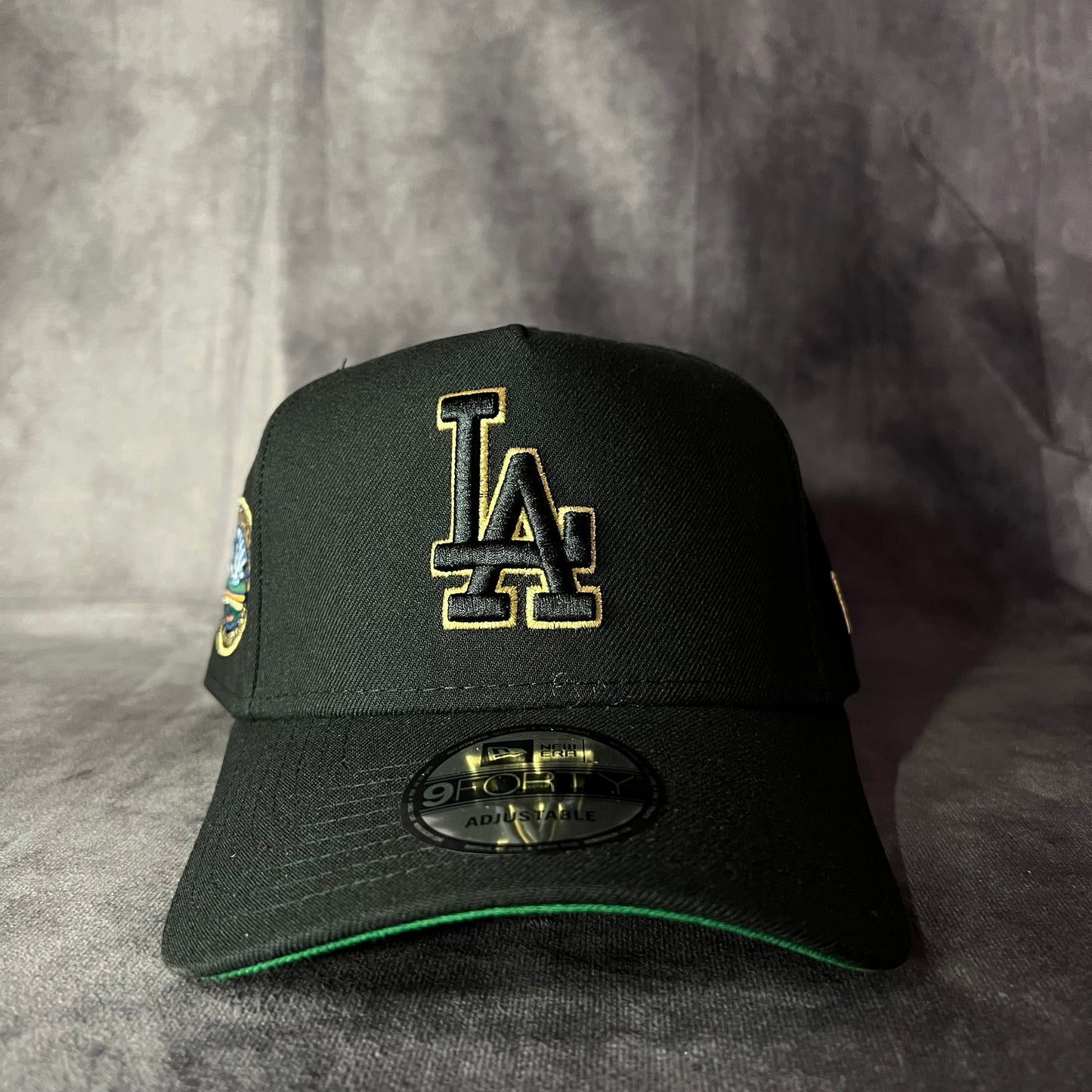 NEW ERA - Curva