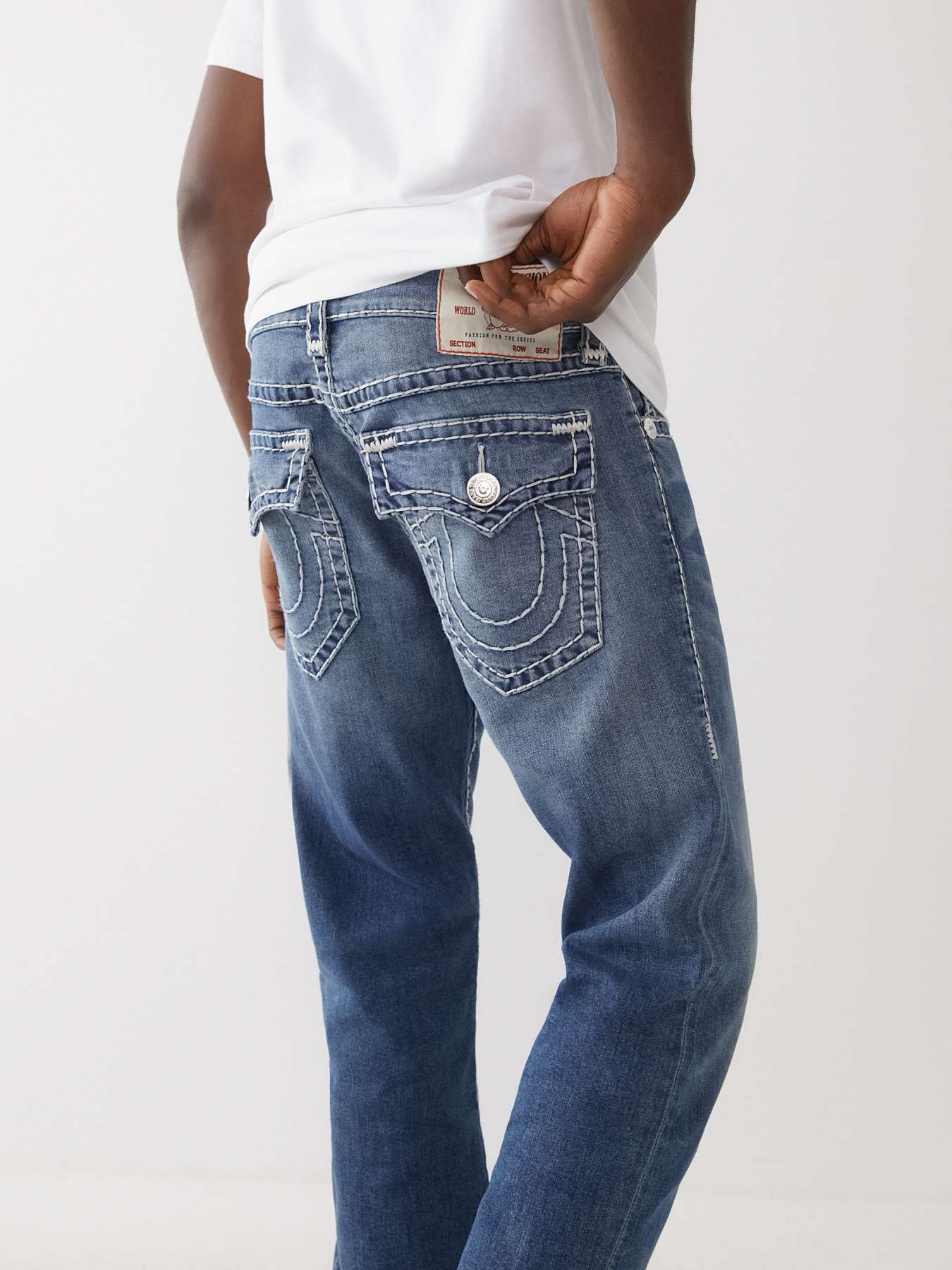 TRUE RELIGION - Rocco Relaxed Skinny