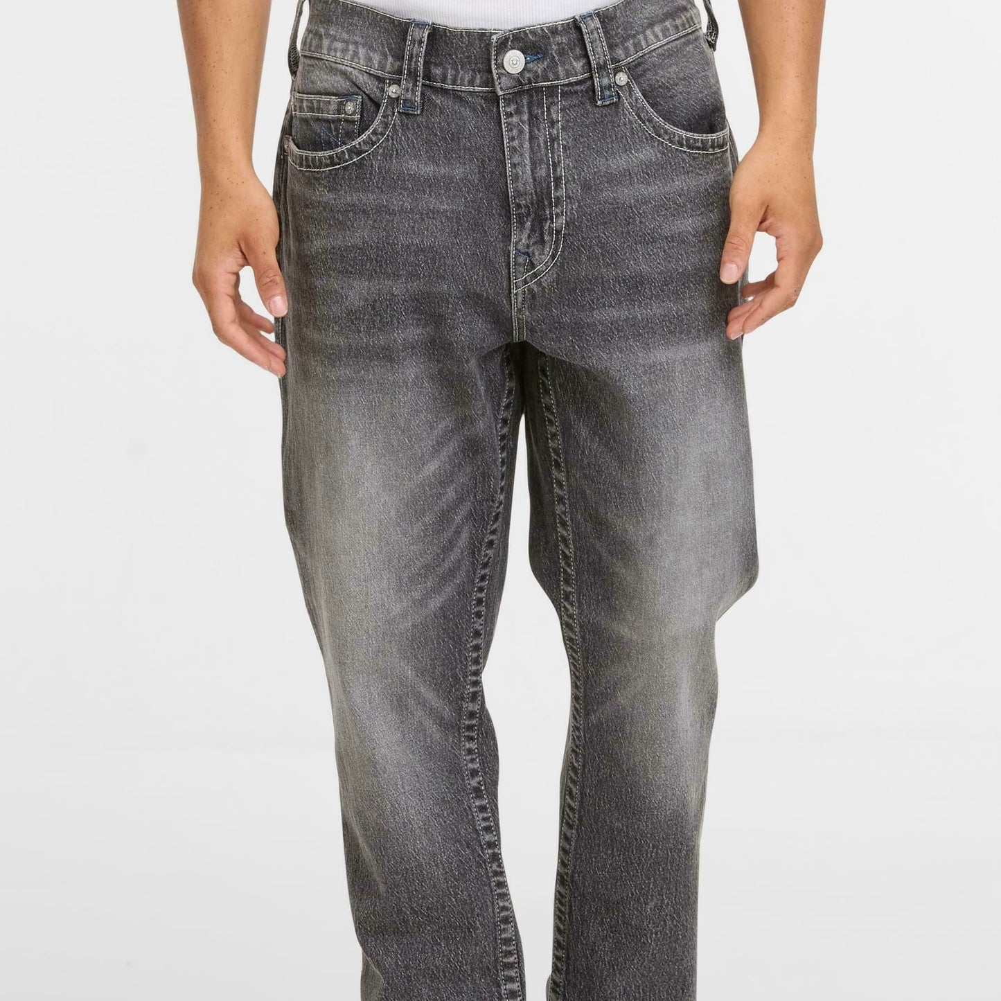 TRUE RELIGION
Corte
Rocco