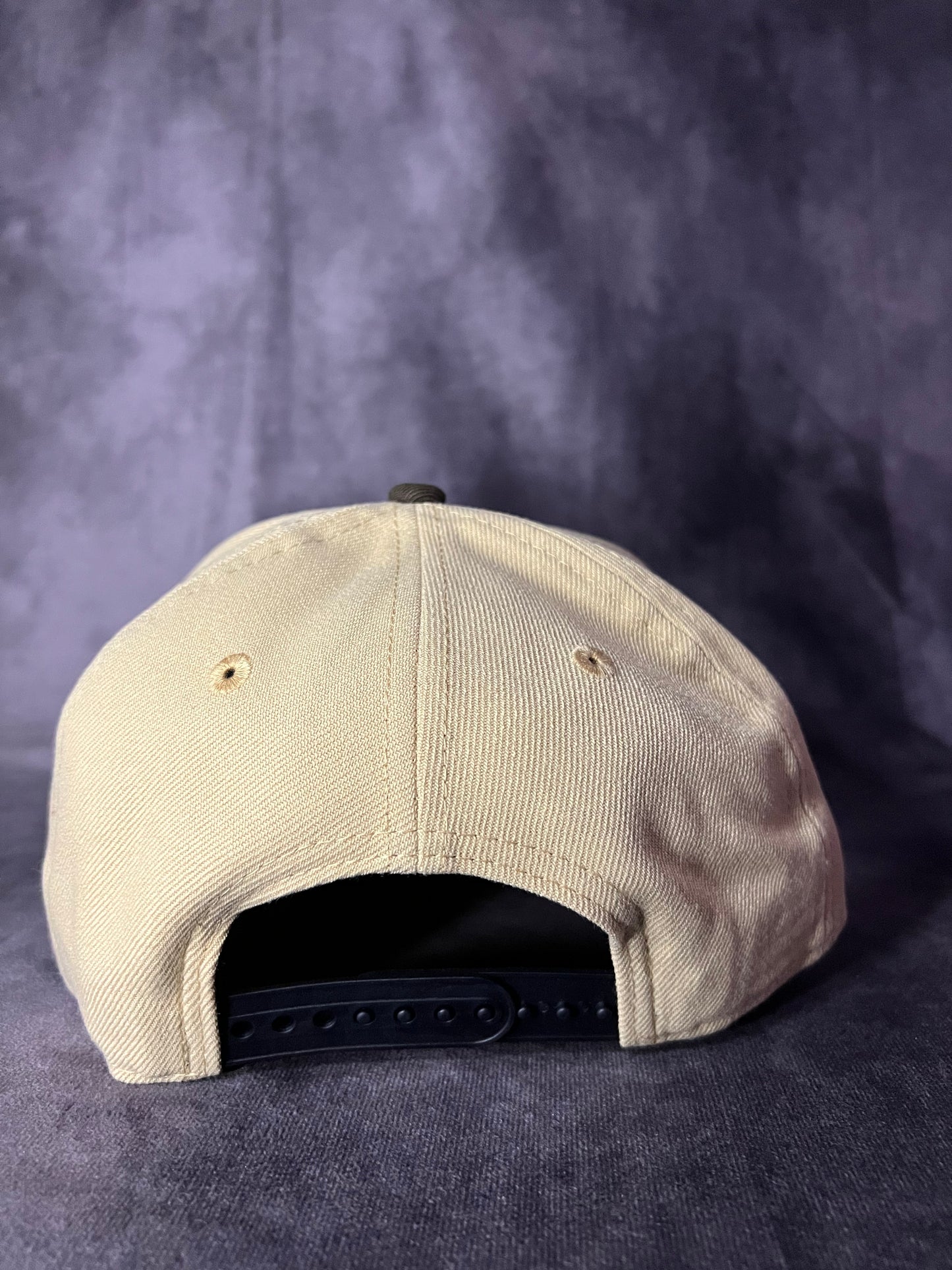 NEW ERA - Curva