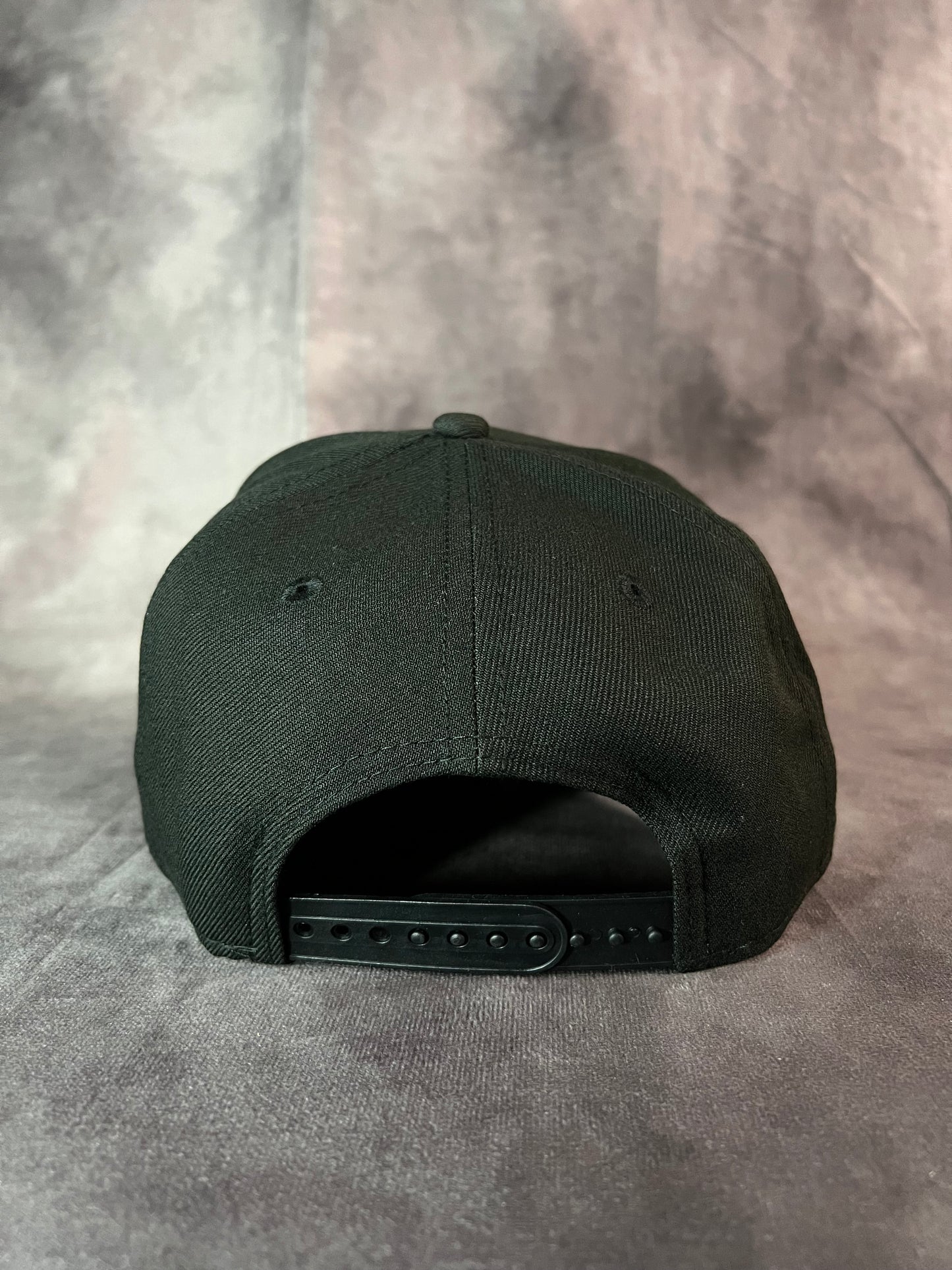 NEW ERA - Curva