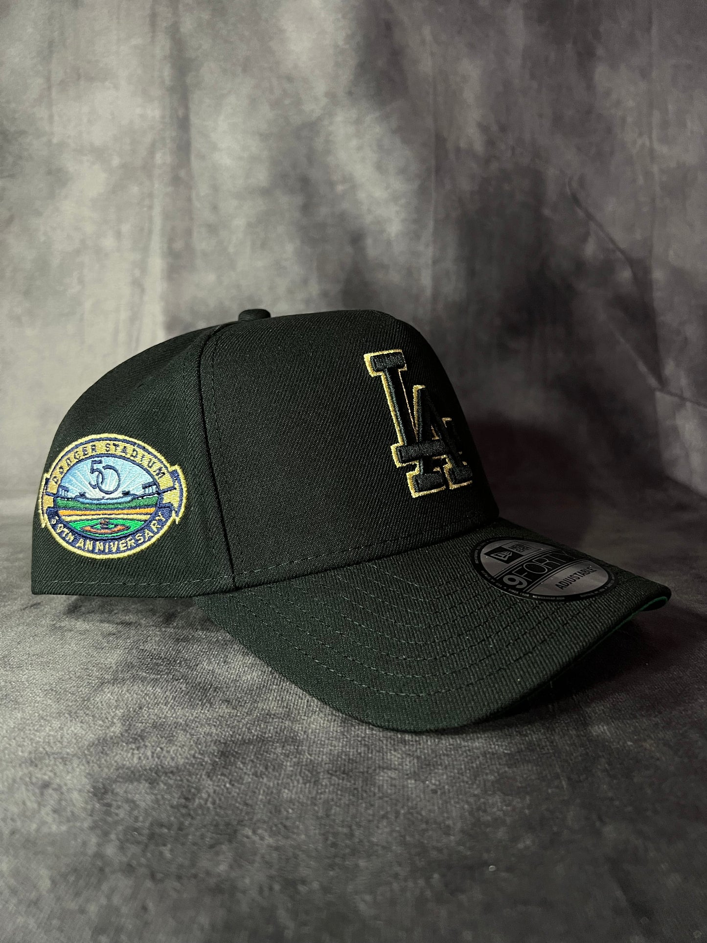 NEW ERA - Curva