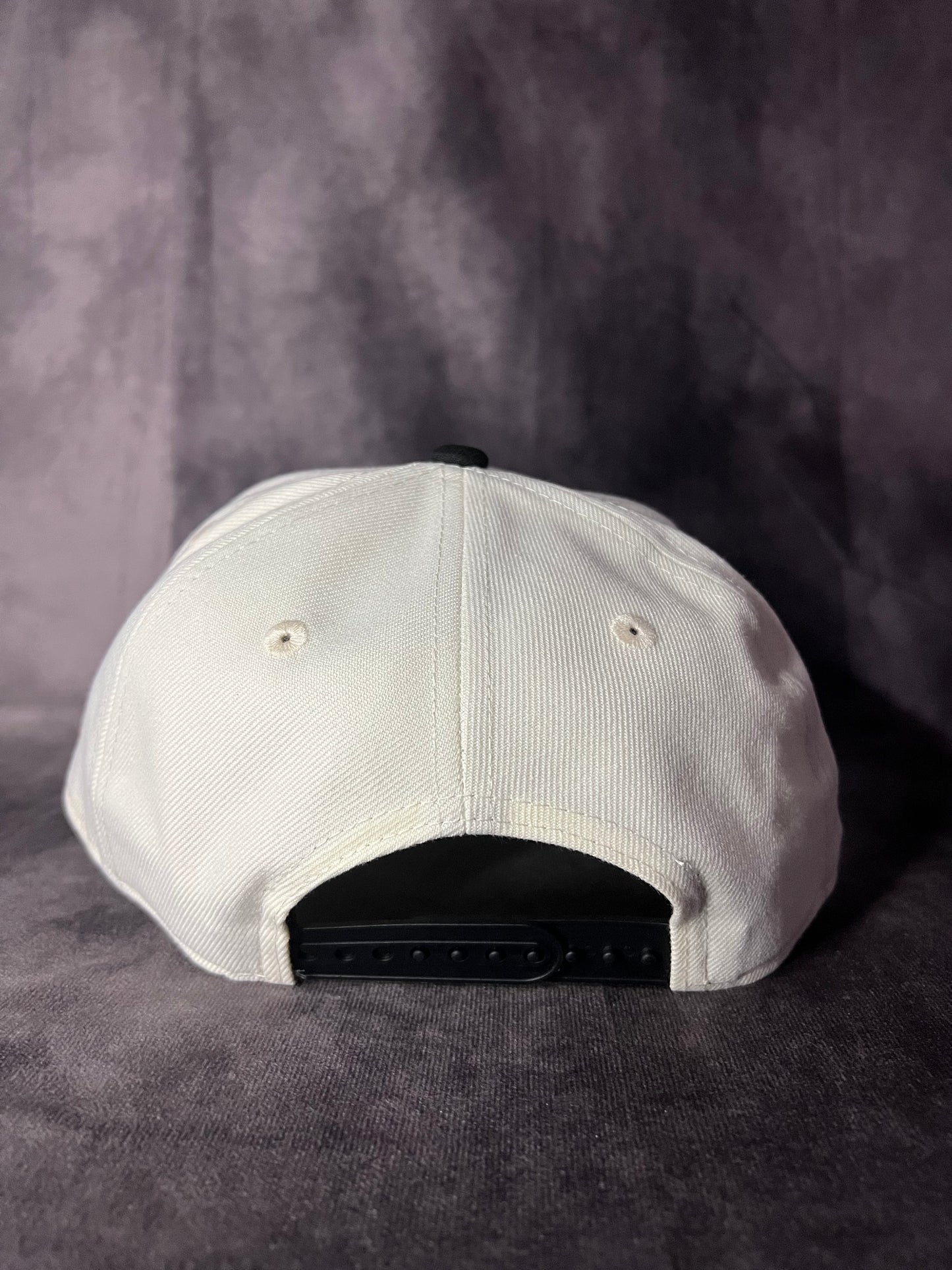 NEW ERA - Curva