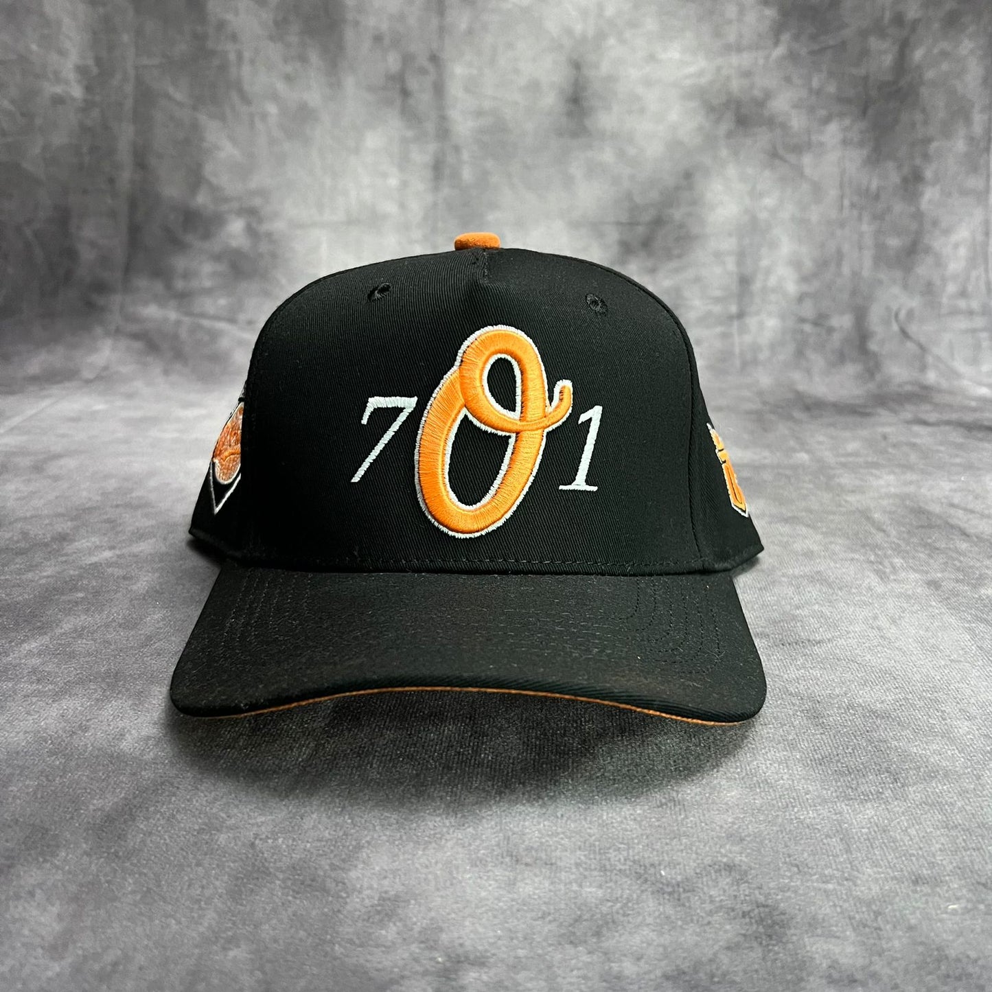 El Tiros Caps 701
