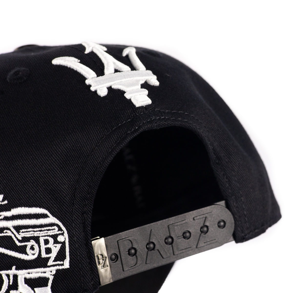 Báez x Víctor Mendivil