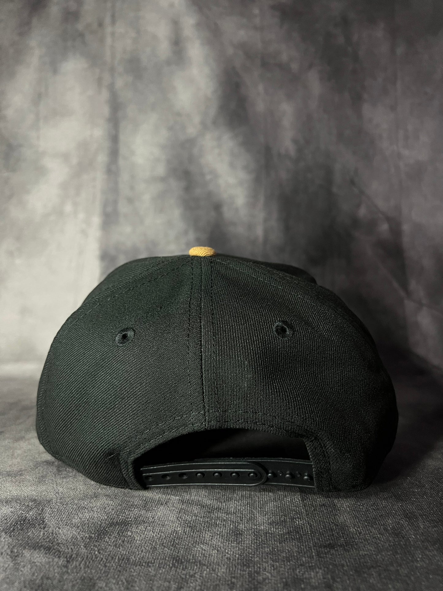 NEW ERA - Curva