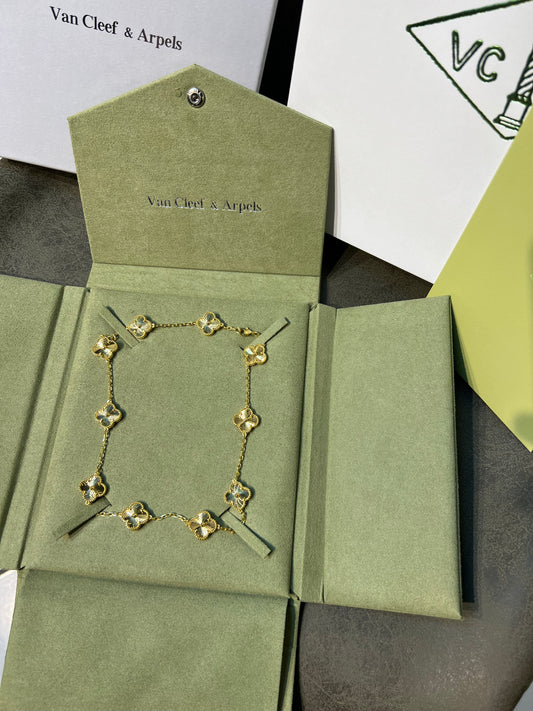 Collar tipo VCA Full set plata .925 bañado en oro