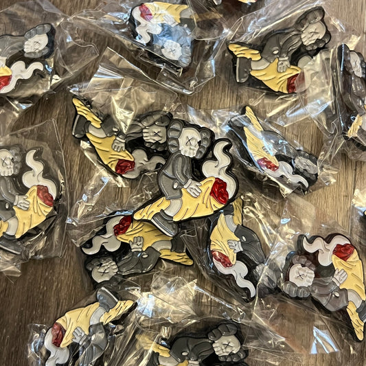 Pin metálico
