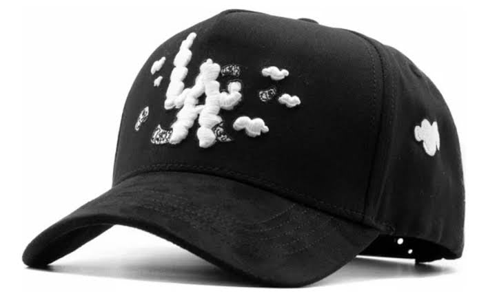 31 Hats Cloud Negra