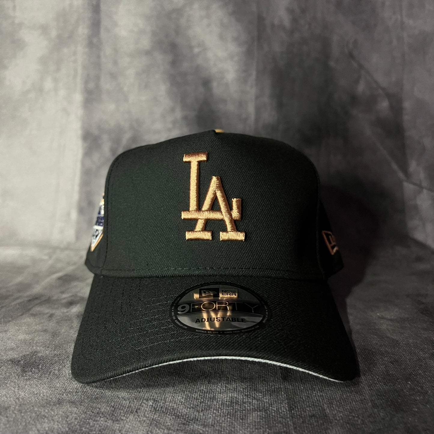 NEW ERA - Curva