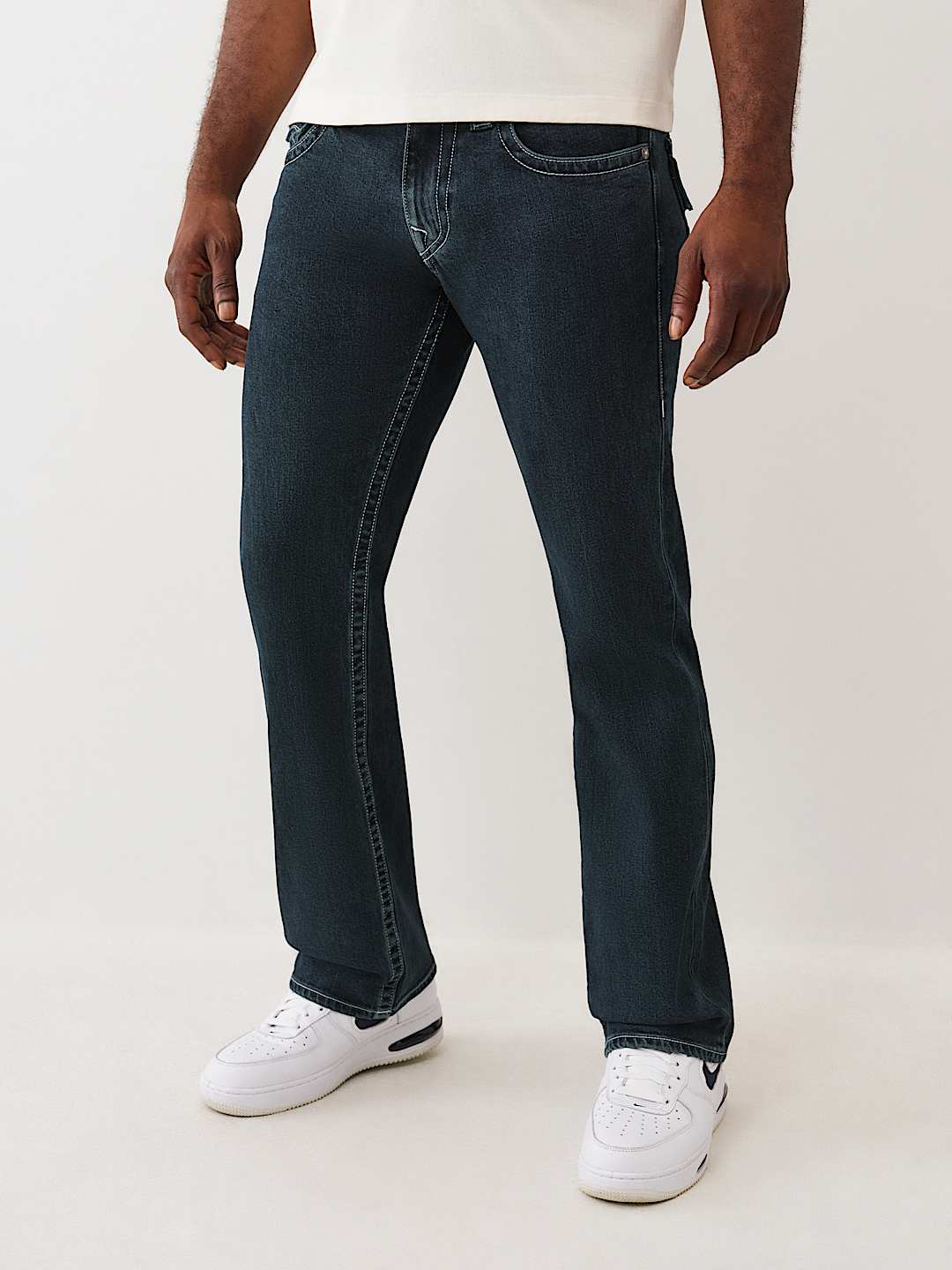 TRUE RELIGION - Billy Relaxed Bootcut