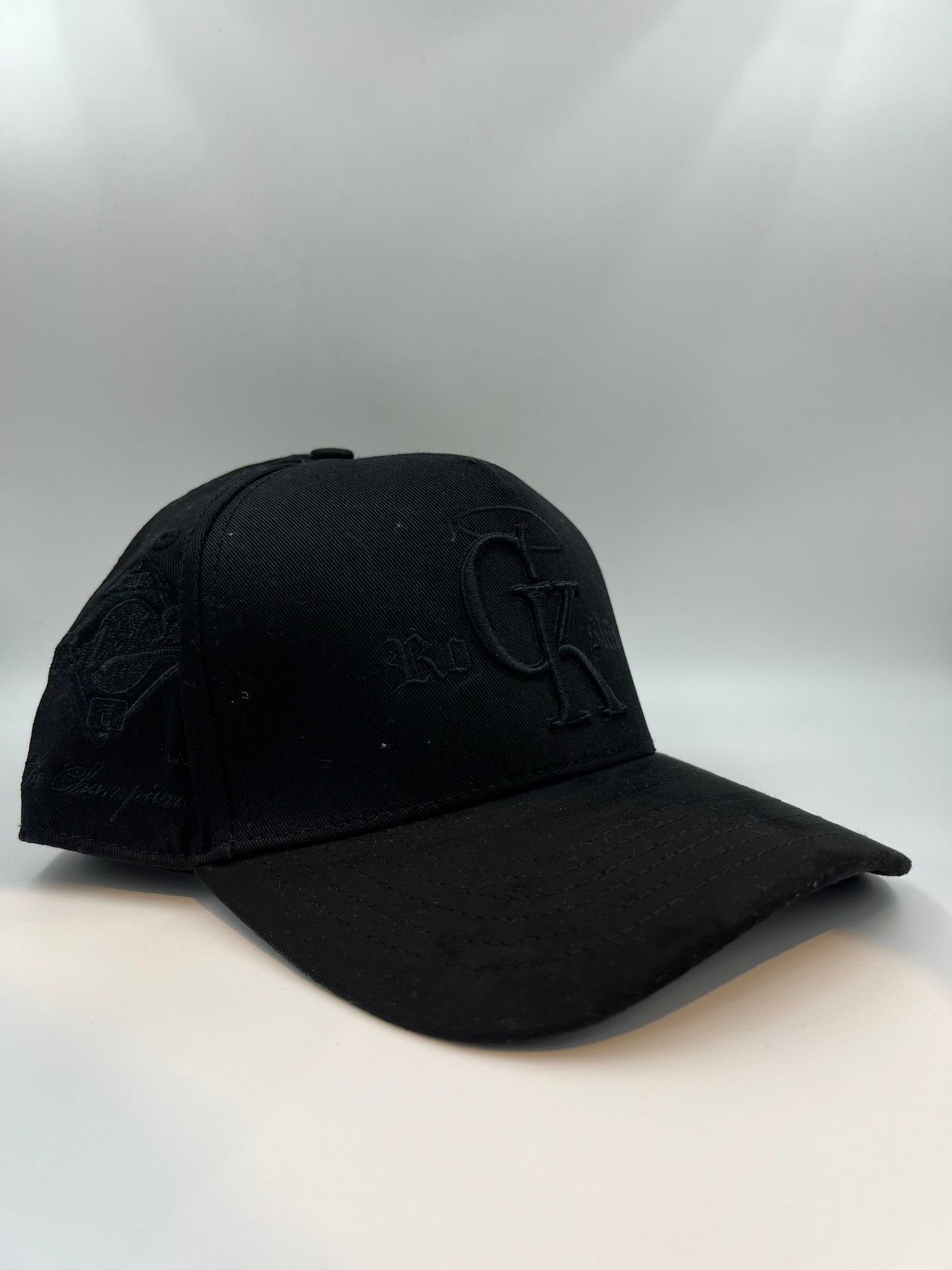 Tiros Caps