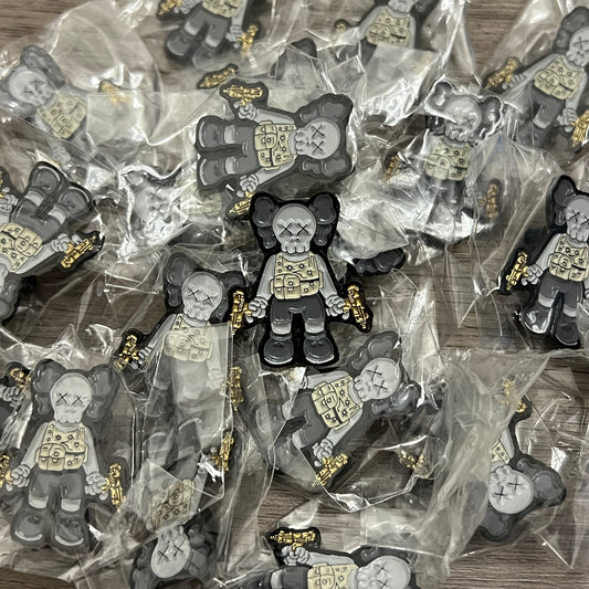 Pin metálico