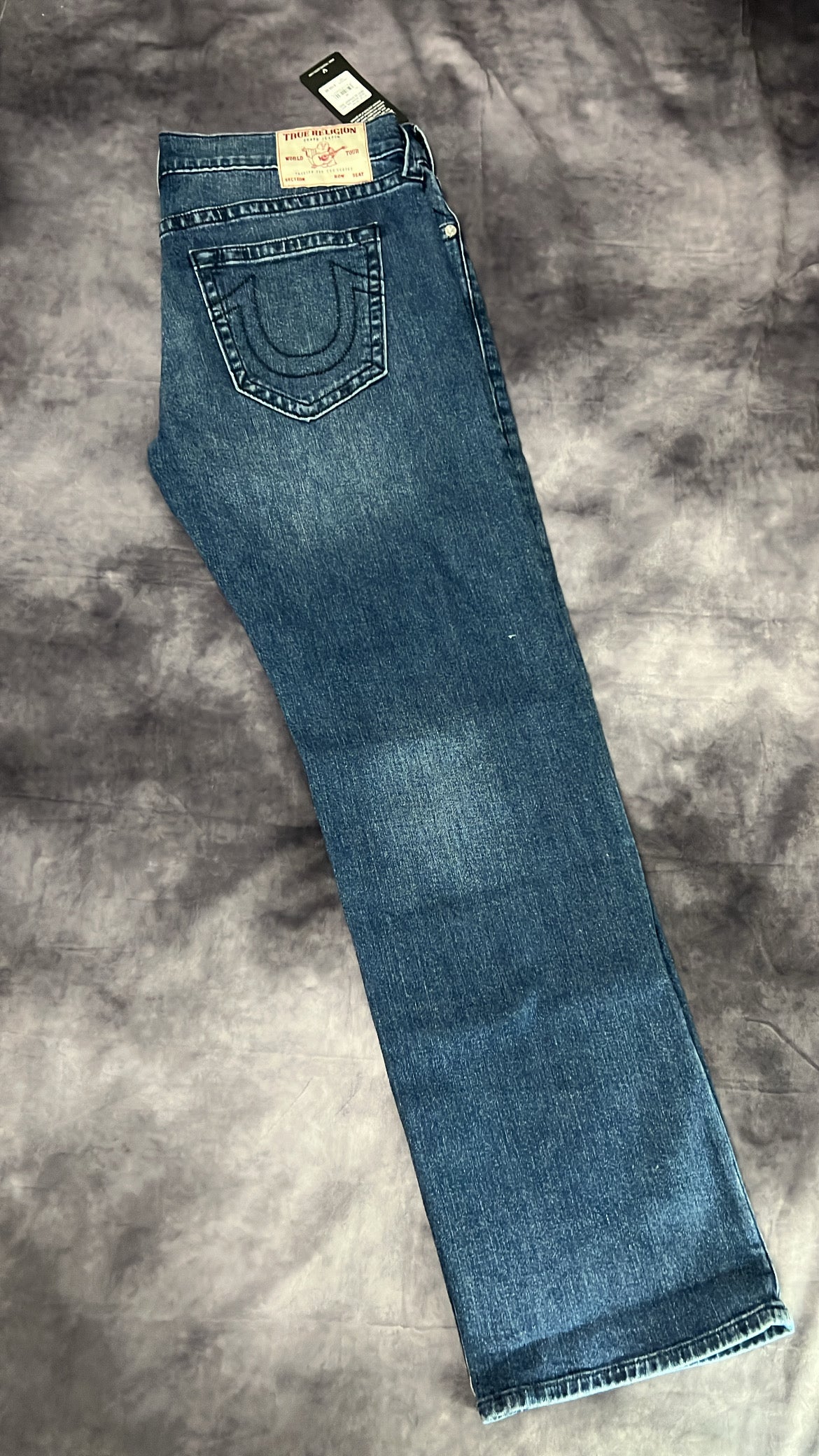 Pantalón TRUE RELIGION Corte Ricky Straight
Relaxed