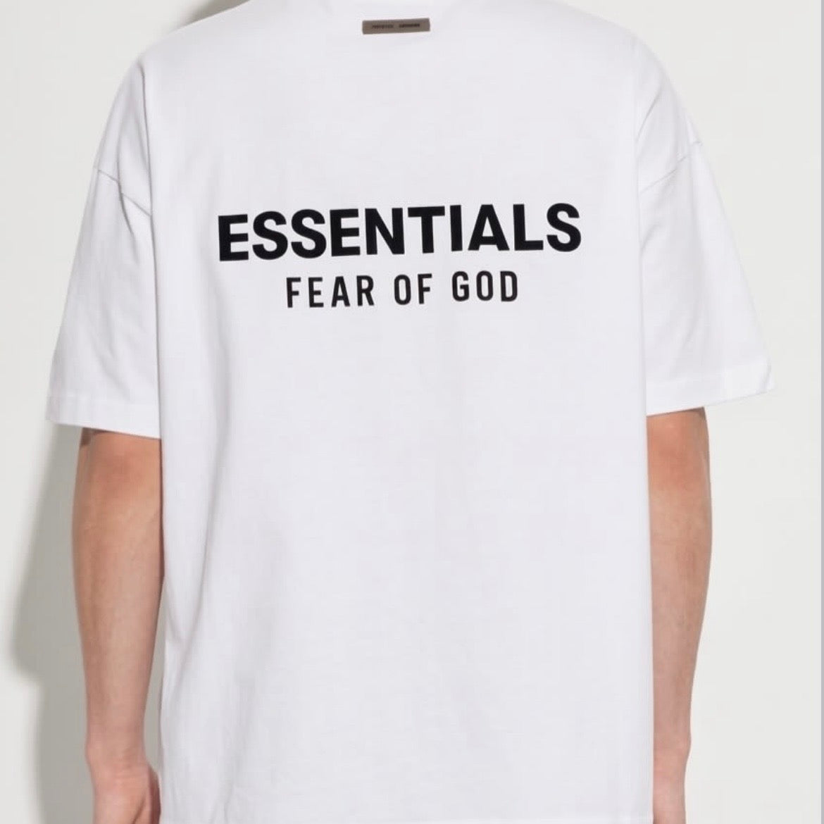 Playera Essentials