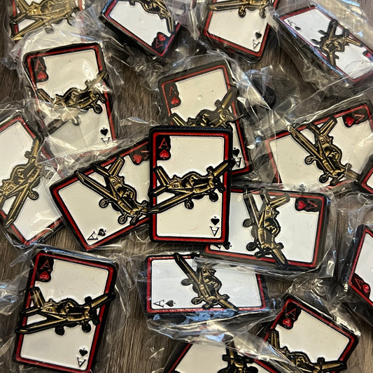 Pin metálico