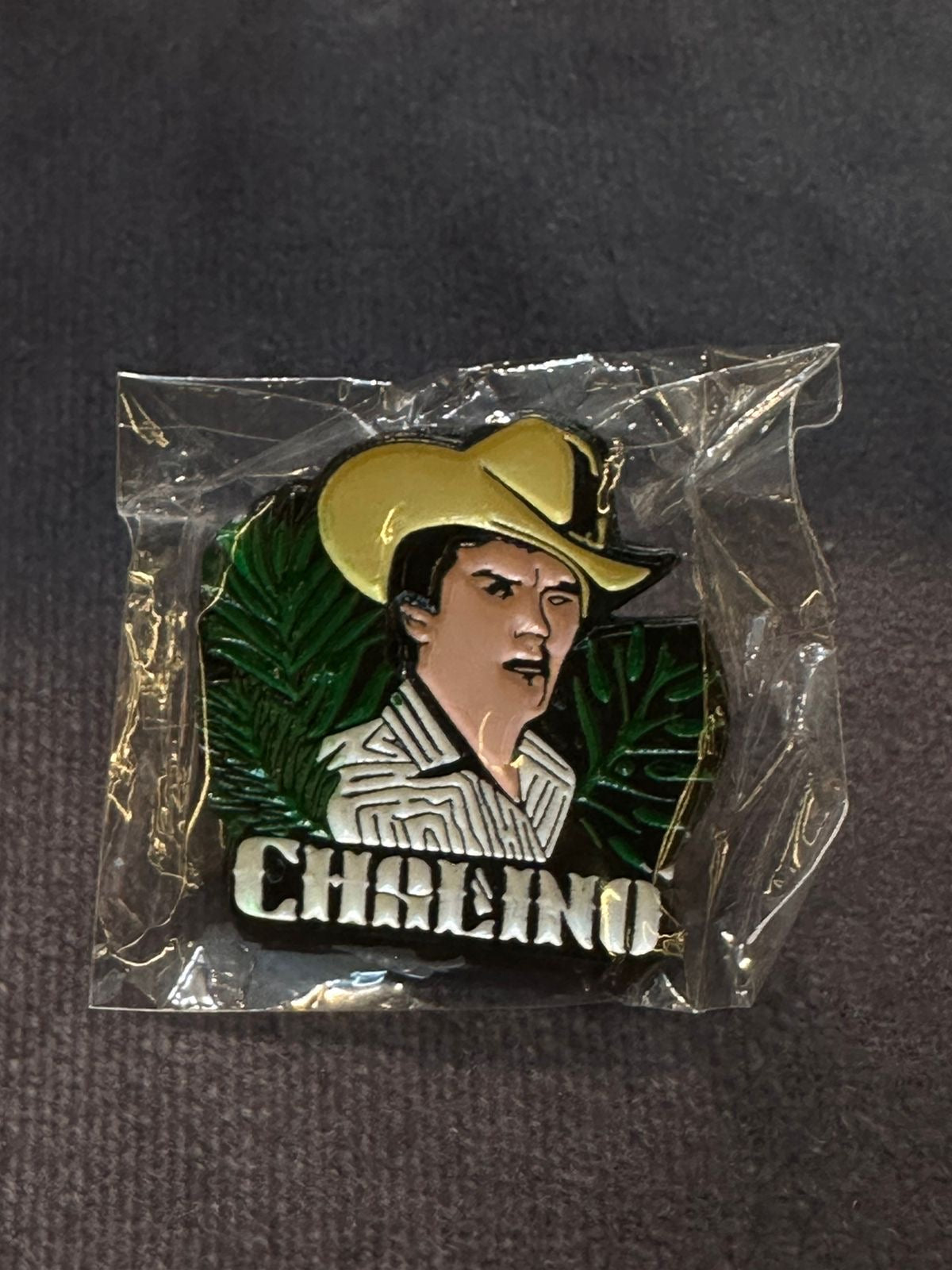 Pin metálico